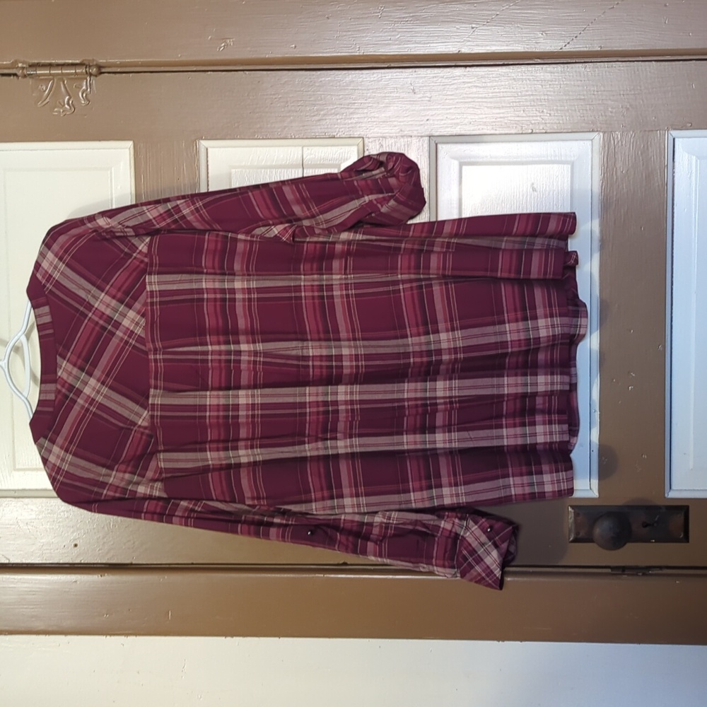Shirt - Picture 4 of 5